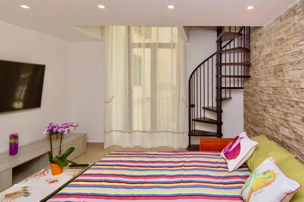 Sara Luxury Apartament 2 Сорренто Экстерьер фото